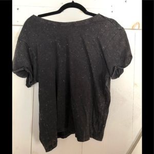 American Eagle flecked crop tee.